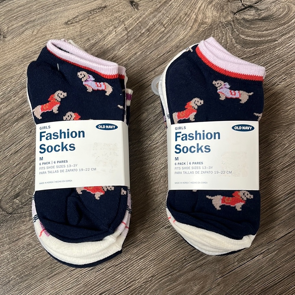 Girls Old Navy Socks.